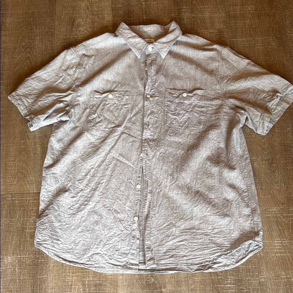 Men's Gray Linen Button-Up Shirt